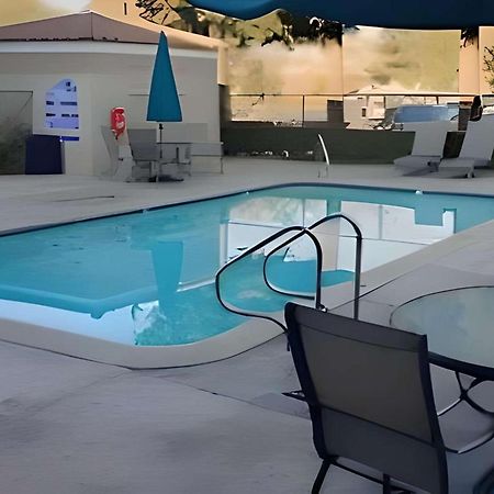 Inn At Rohnert Park Exterior foto