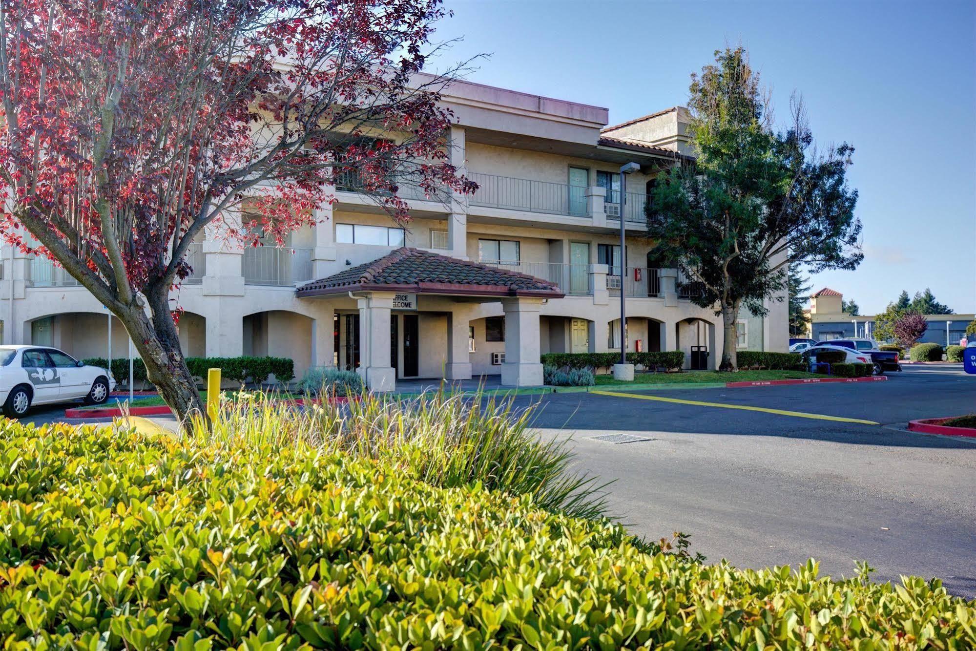 Inn At Rohnert Park Exterior foto