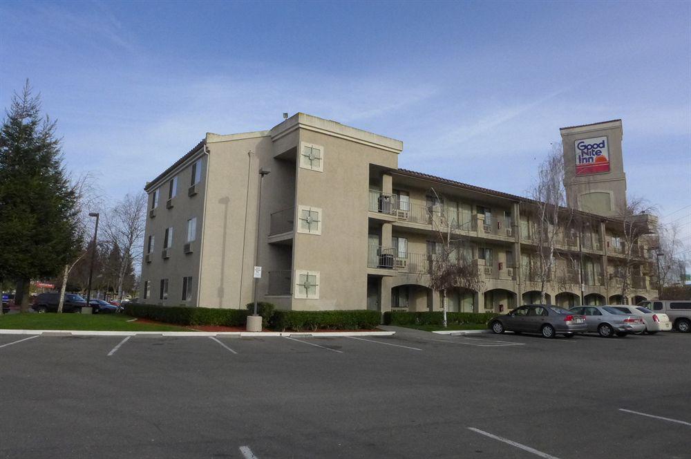 Inn At Rohnert Park Exterior foto